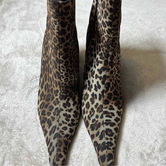 Linea Paolo Size 7.5 Bootie Stiletto Heel Leopard Print Zipper Close Pointed Toe - Picture 4 of 13